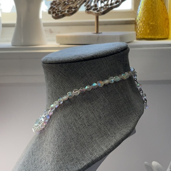 Vintage 1960’s Glass Aurora Beaded Adjustable Necklace. Absolutely Gorgeous! - Picture 6 of 10